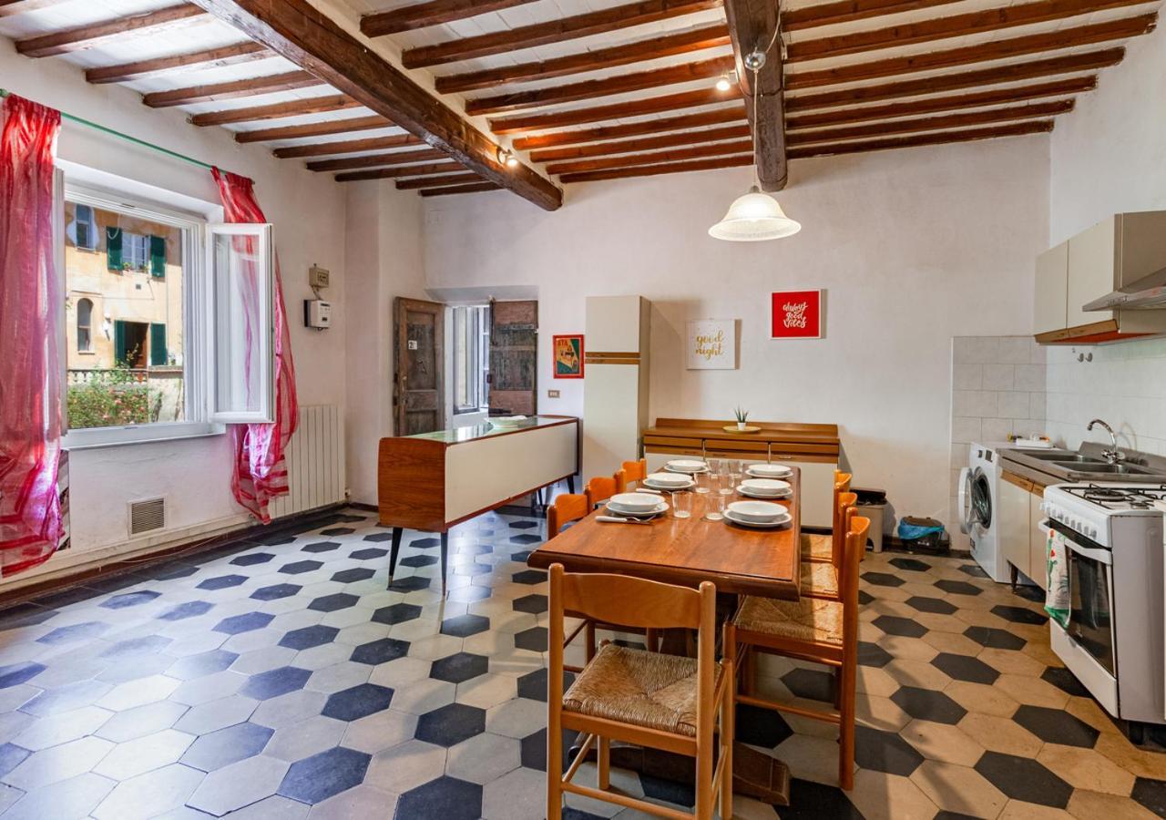Casa Sulle Mura Antiche Pisa Esterno foto